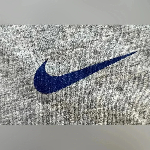 NIKE | MLB Genuine Merchandise ladies t-shirt. Size: L. - Picture 7 of 11